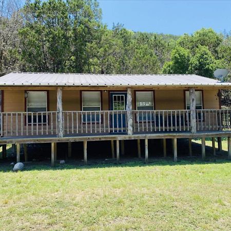Hotel Riverstone Cabins Leakey Exterior foto